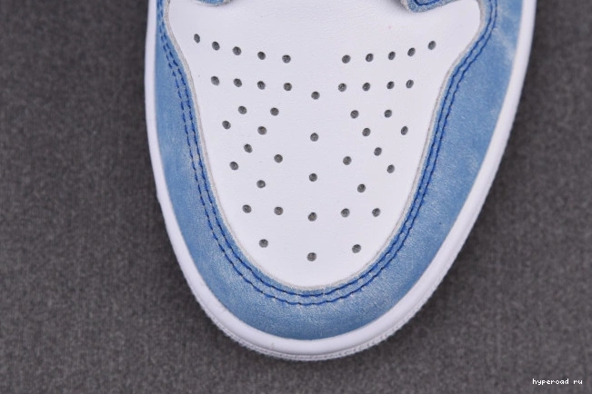 555088-402 High 1 OG Retro Royal Hyper Jordan 0630
